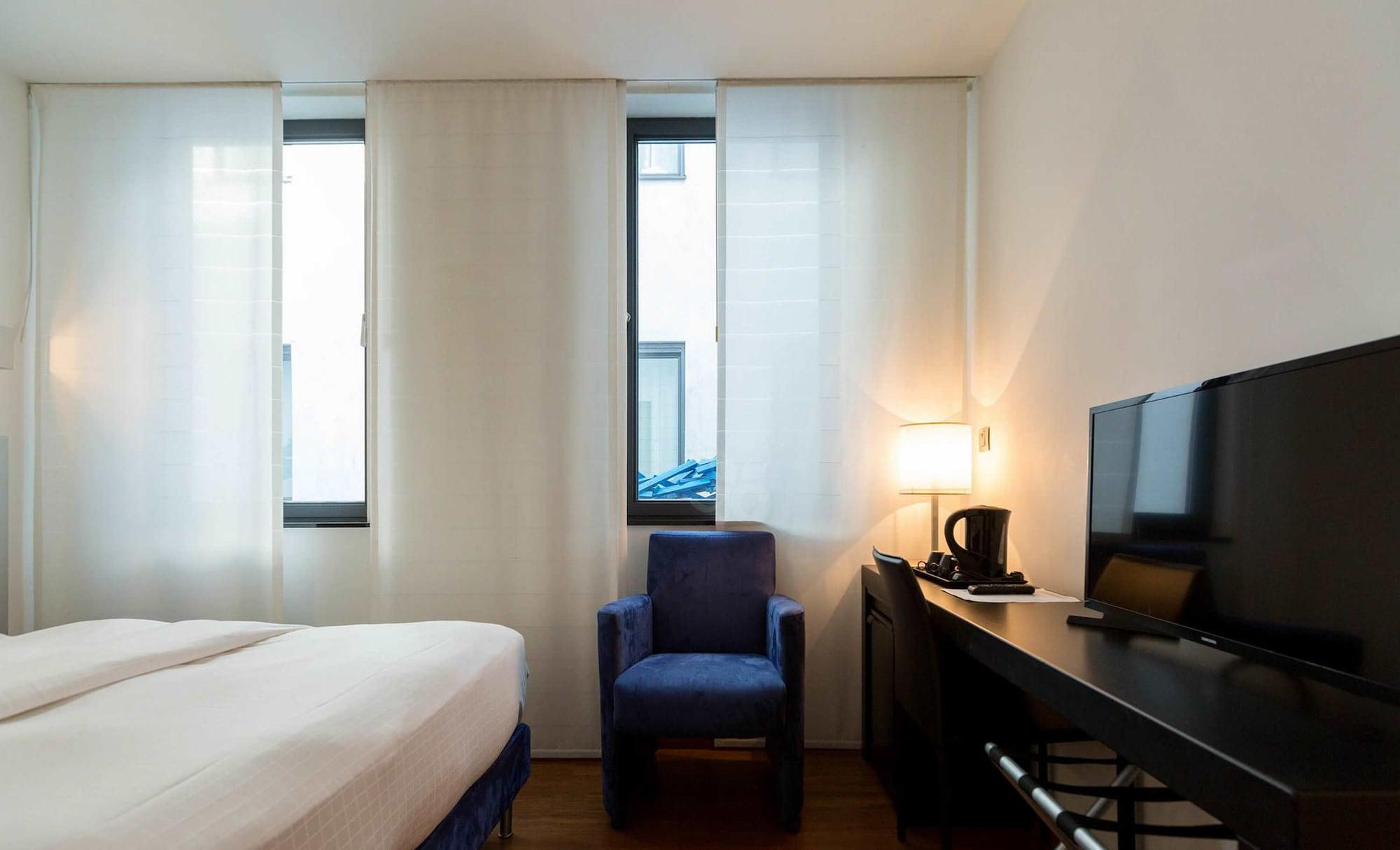 Hotel Aqua By Happyculture Saint-Gilles Eksteriør bilde